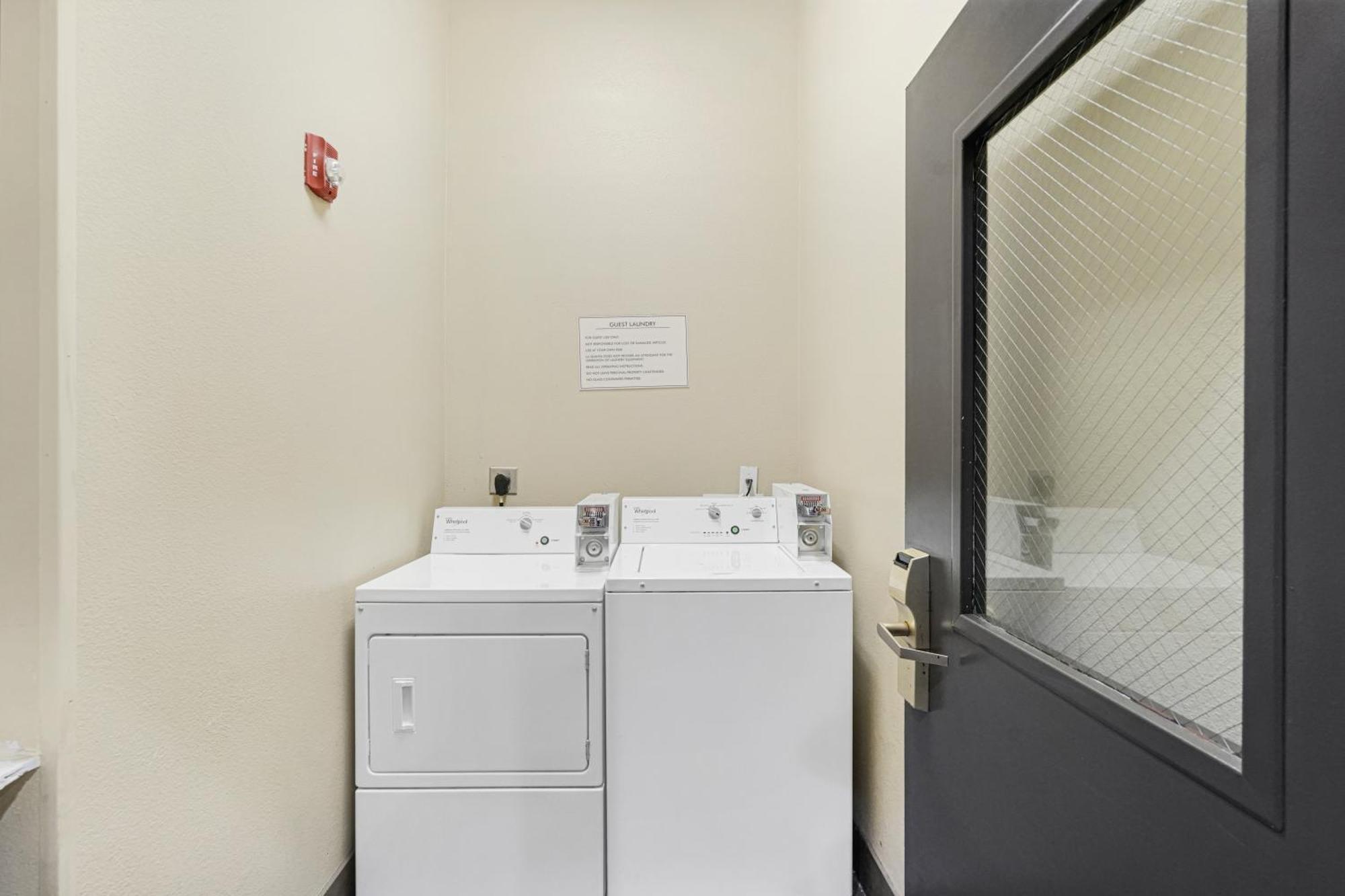 La Quinta By Wyndham Houston Hobby Airport Hotell Exteriör bild